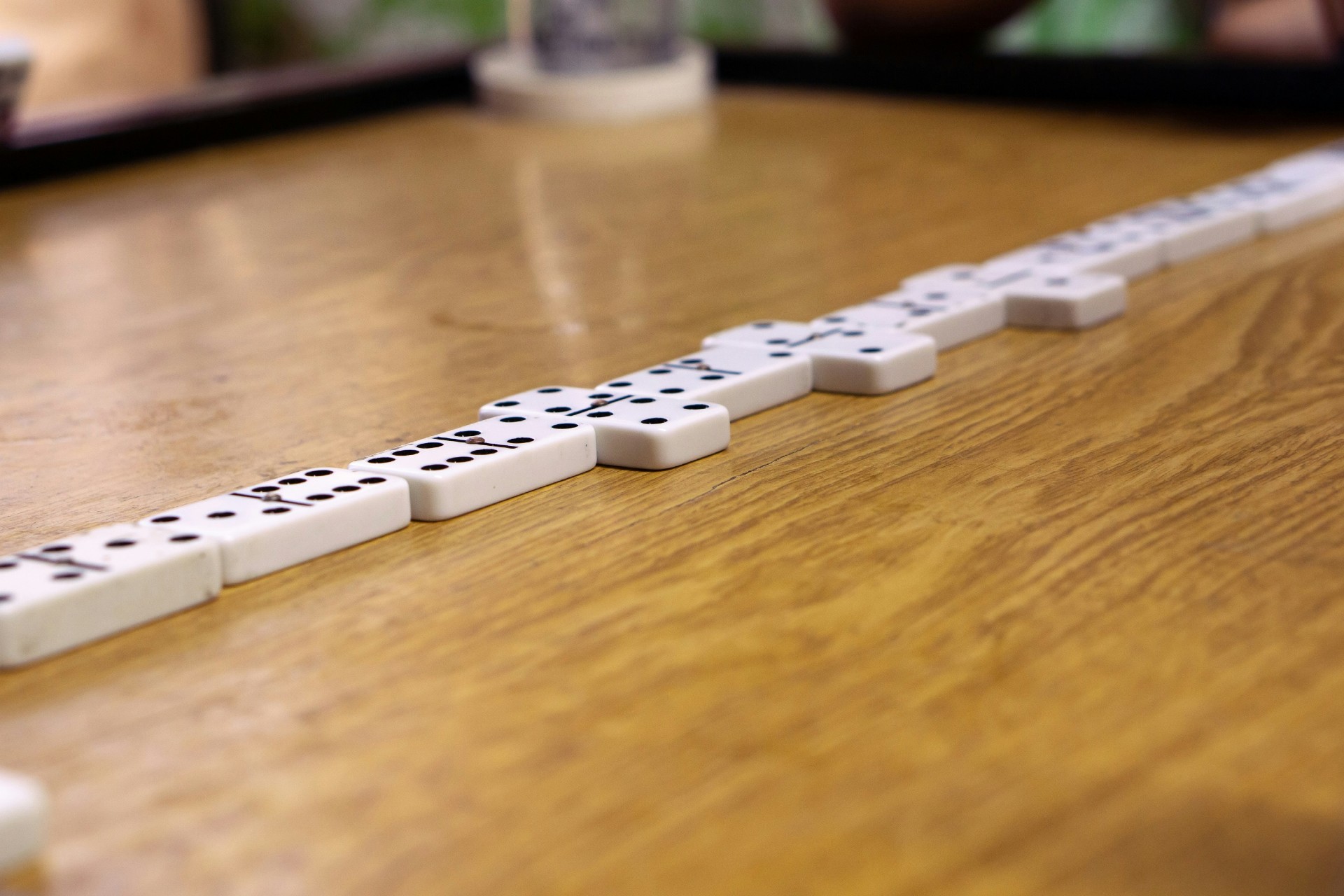 Dominoes